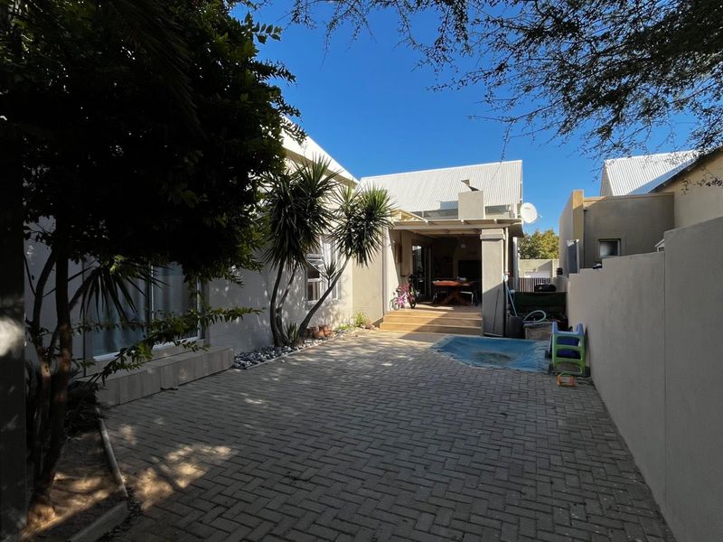3 Bedroom House for Sale – Elisenheim - Photo 7