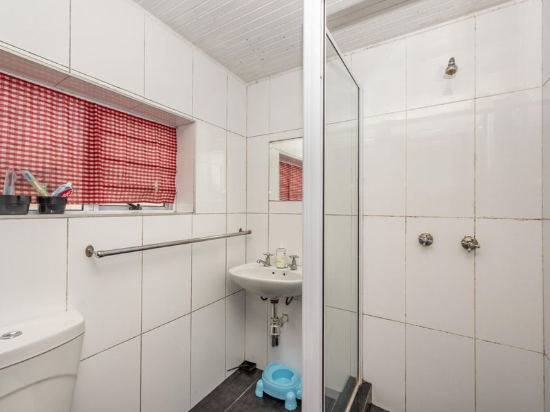 Often sought, seldom found - Photo 9