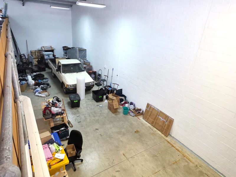 Food Grade Warehouse in Secure Business Park - Photo 6