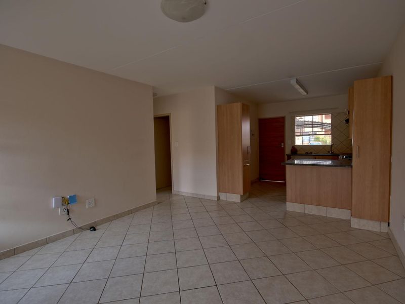 Perfect 2Bedroom ground floor apartment! - Photo 5