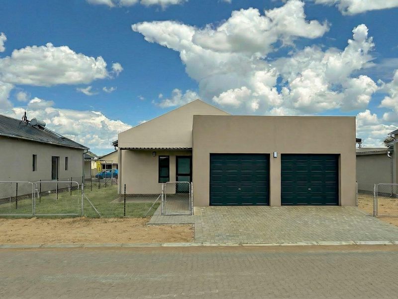 Feel-Good Family Home - Photo 1