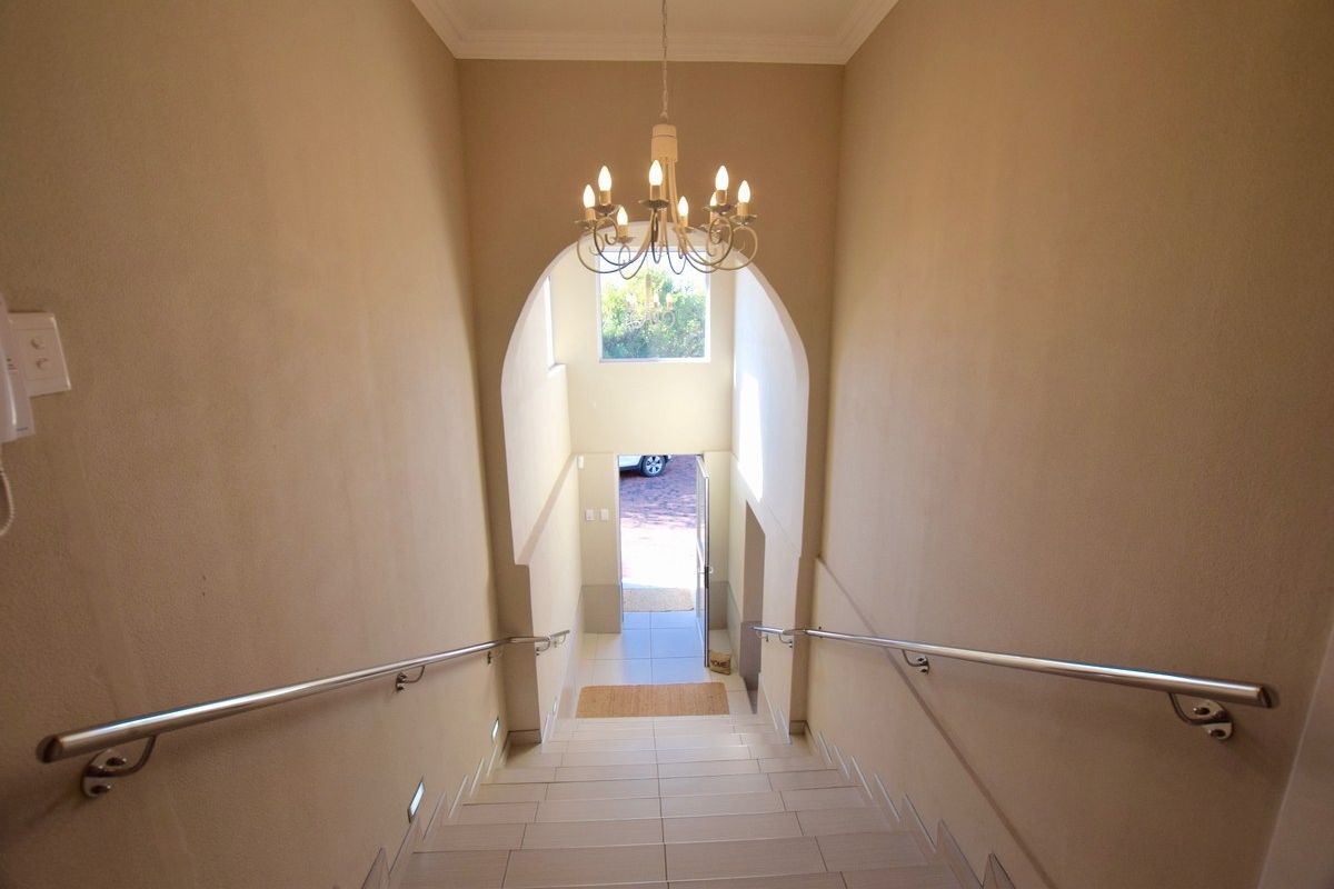 Top Billing Home! - Photo 5