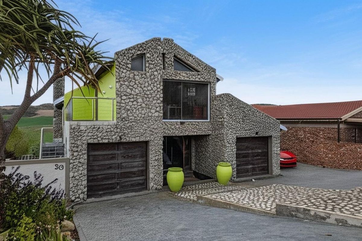 STUNNINGLY MODERN MULTI-LEVEL HOME OF DISTINCTION - Photo 2