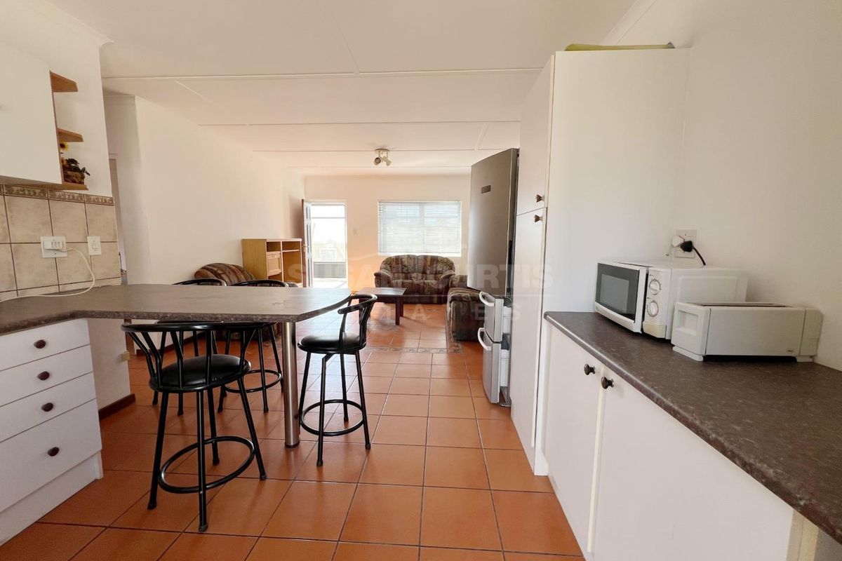 Charming Holiday Cottage – Perfect Airbnb Investment or Vacation Home - Photo 2