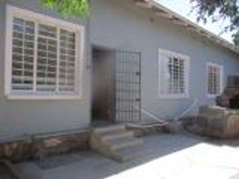 PRIME BUSINESS MEDICAL OR OFFICE USE - Photo 2