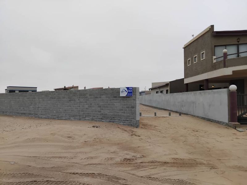 LARGE ERF FOR SALE IN HENTIES BAY – SOUTH DUNE - Photo 2