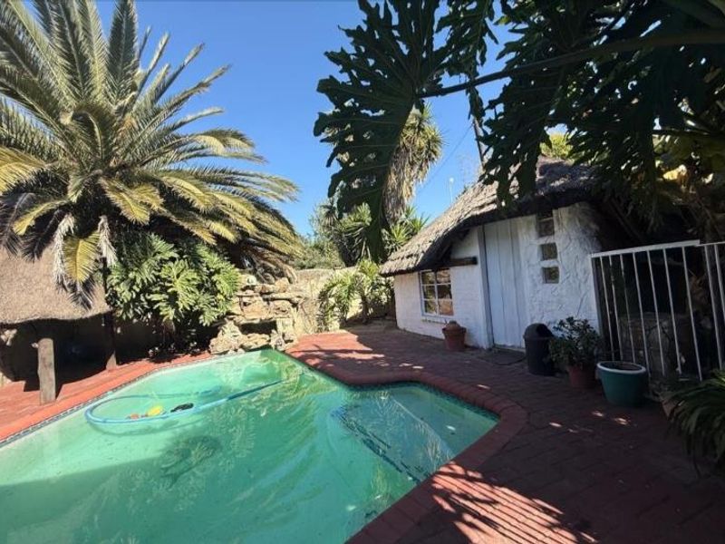3 Bedroom House For Sale in Vanderbijlpark CE 2 - Photo 5