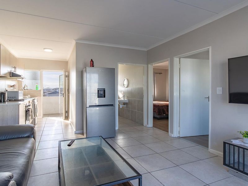 Neat & Practical 2-Bedroom Apartment for Sale - Photo 10