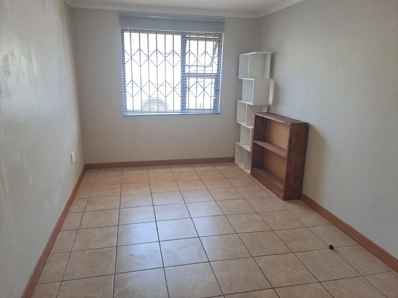 PRIME STUDENT ACCOMMODATION INVESTMENT - Photo 7