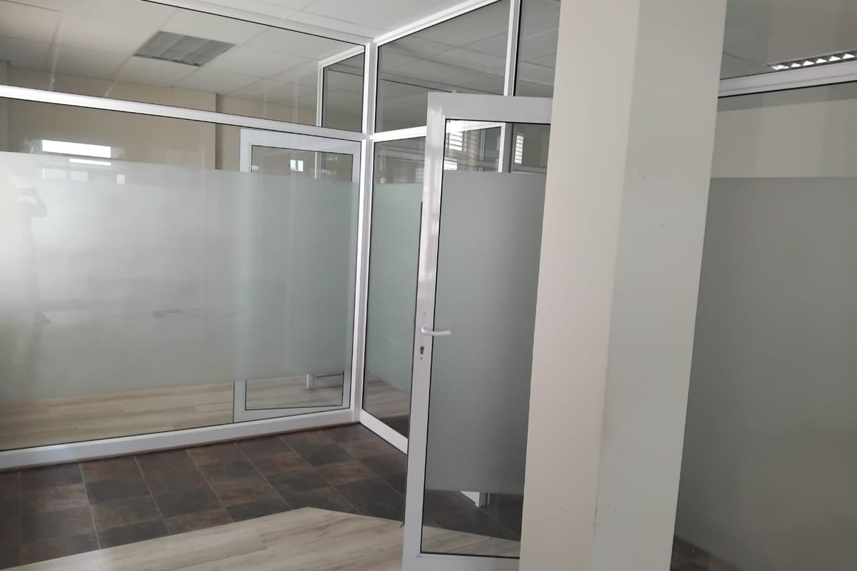 Commercial Office Space To Rent - Photo 5