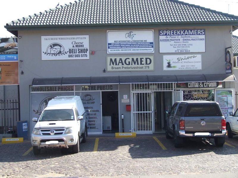 31.23 sqm OFFICE TO RENT IN MAGALIESKRUIN FOR R2650.00PM AVAILABLE IMMEDIATELY - Photo 4