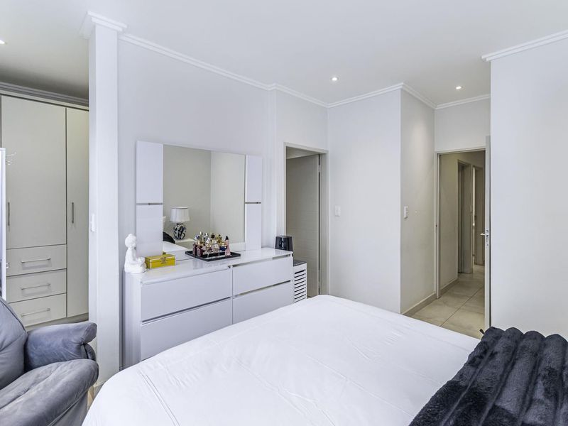 Ideal Family Home In PineHaven - Photo 5