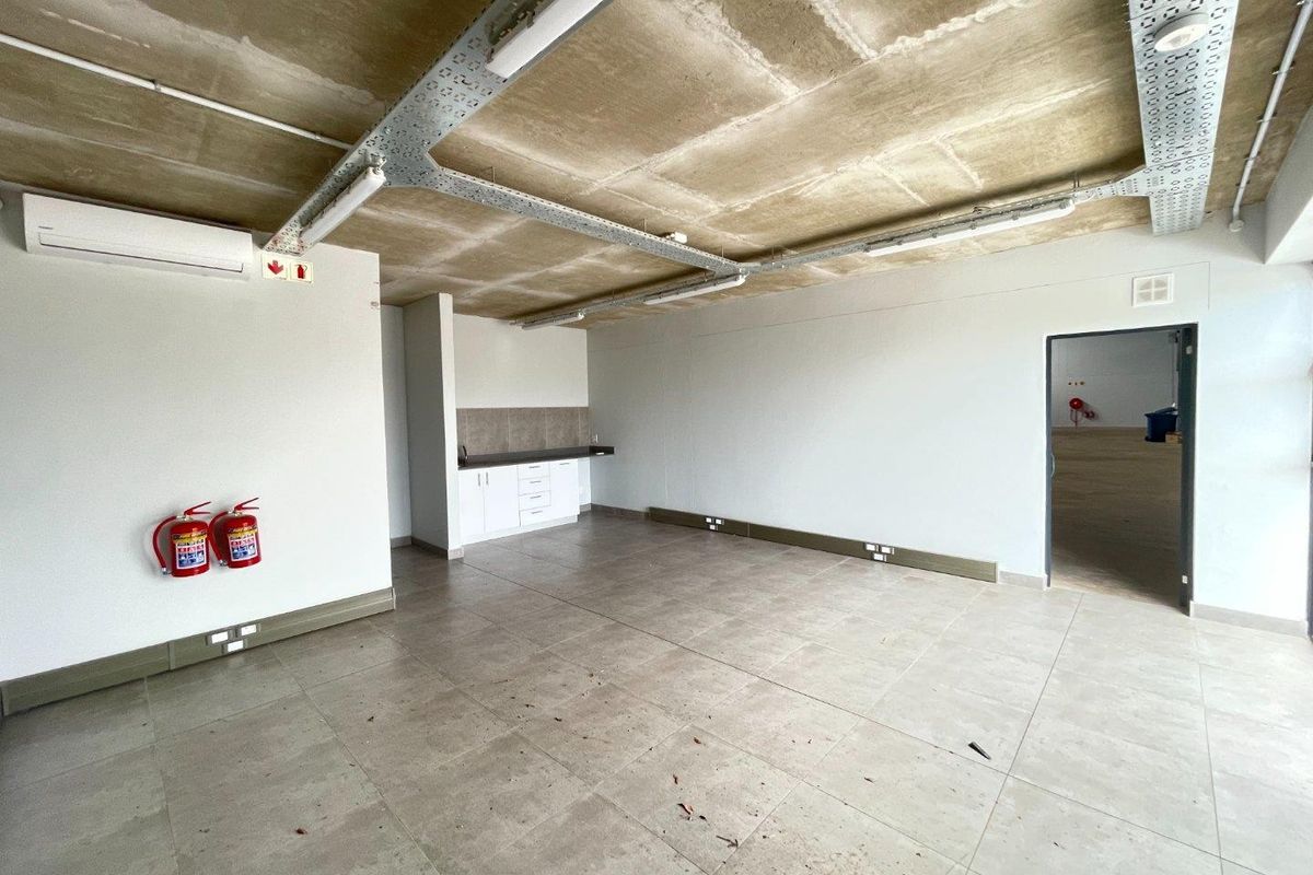 Retail in Glen Anil - Photo 4