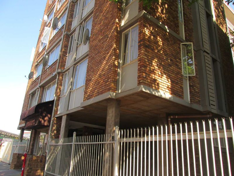 1 BEDROOM FLAT TO RENT IN SUNNYSIDE - Photo 4