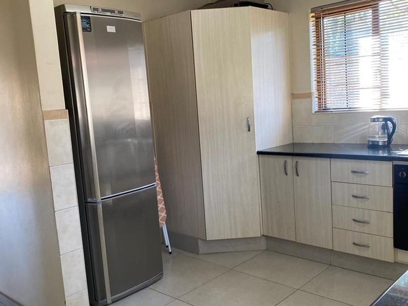 3 Bedroom Meyersig bargain home! - Photo 2