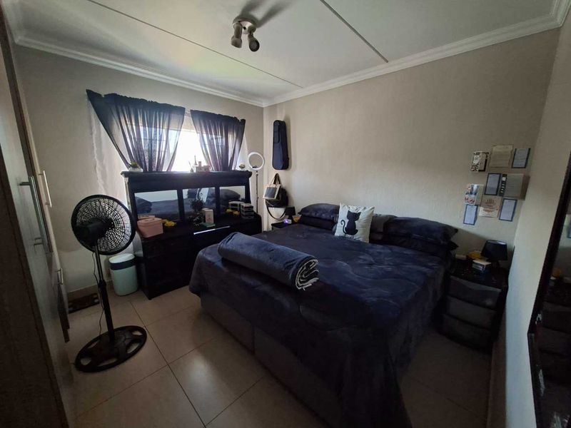 2 Bedroom Apartment For Sale - Photo 6
