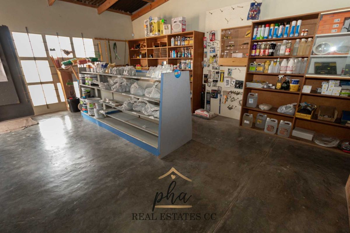Business Opportunity With Residential Unit - Photo 3