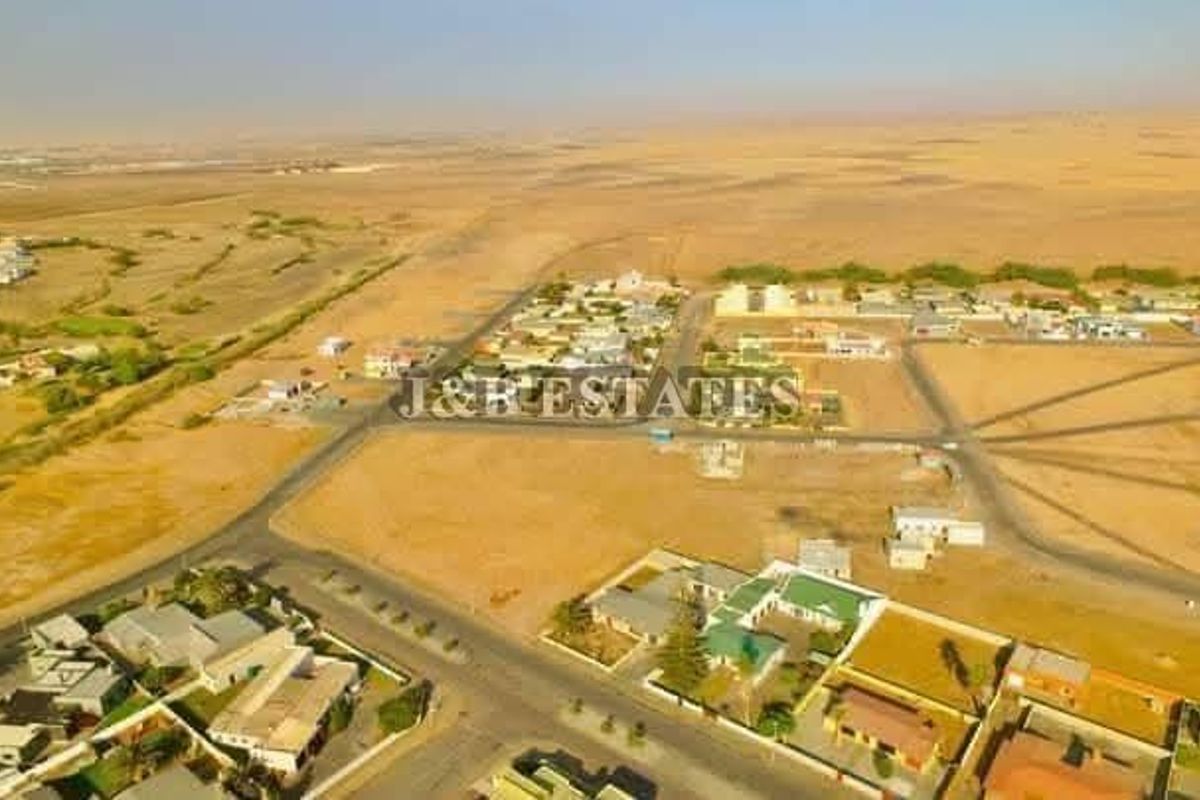 Prime Meersig Land: Your Business & Residential Dream Awaits! - Photo 2
