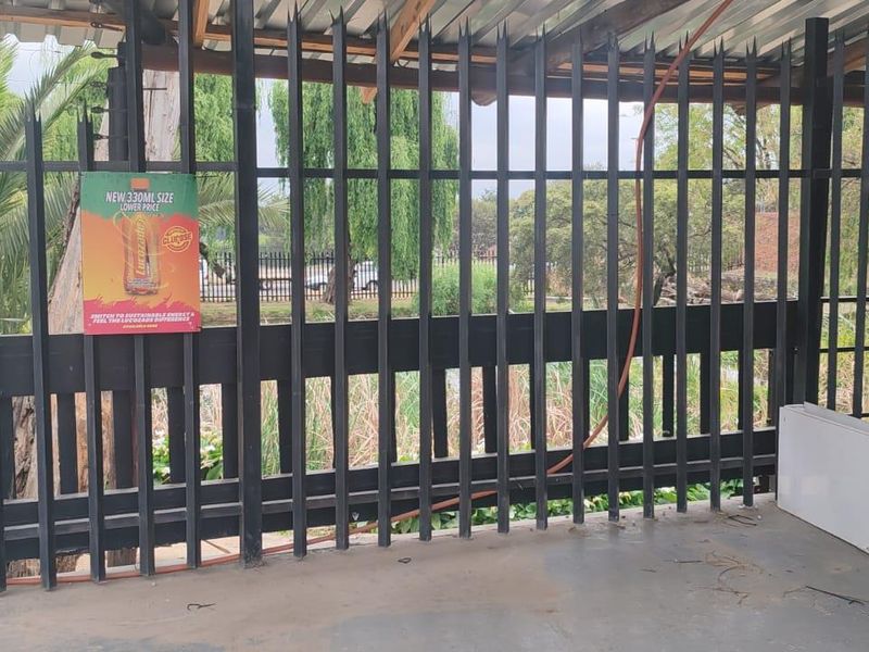 Discover the perfect opportunity to create your ideal venue - Photo 4