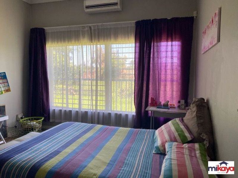 Stunning plot - Photo 8