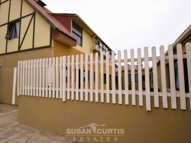 Perfect location....loads of accommodation! - Photo 8