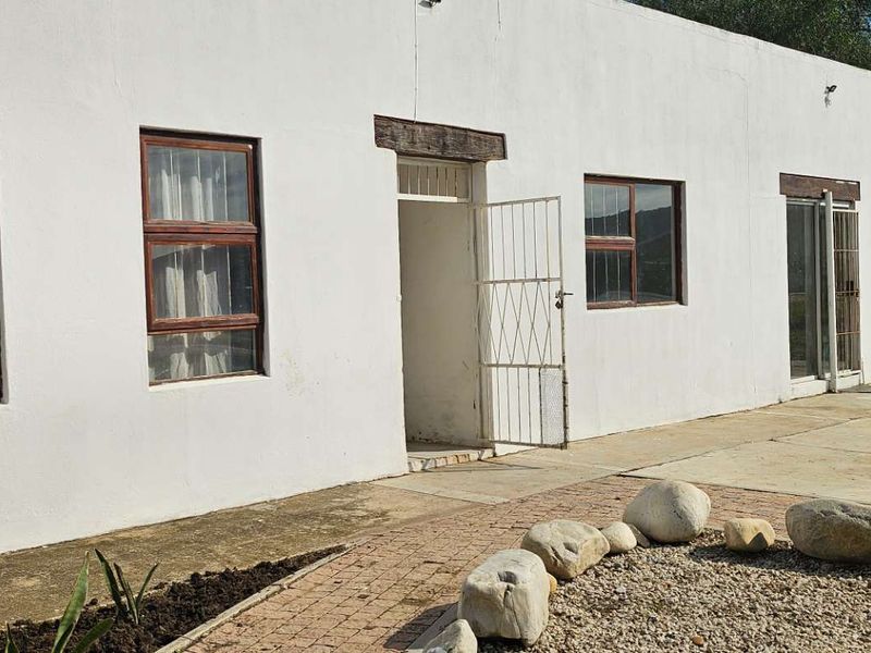 Fixer Upper Home for Sale in Colchester - Photo 6