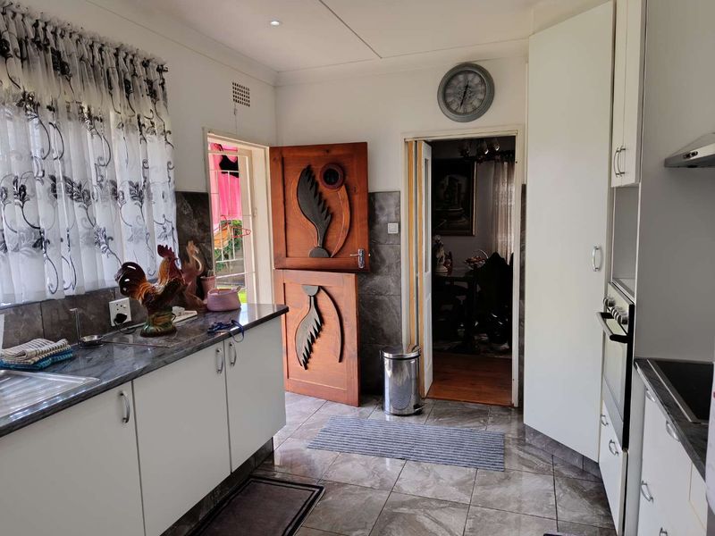 Immaculate Family Home for Sale- Northmead - Photo 8