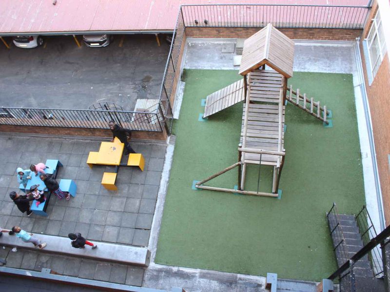 Affordable 2.5-Bedroom  Apartment Available for Rent in Sunnyside | R6 890 - Photo 3