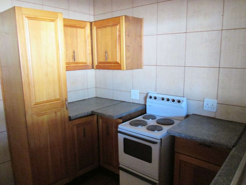 3 BEDROOM DUPLEX TO RENT IN DOORNPOORT - Photo 6