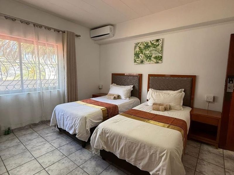 City Center - For Sale - N$ 24 000 000 - Photo 2