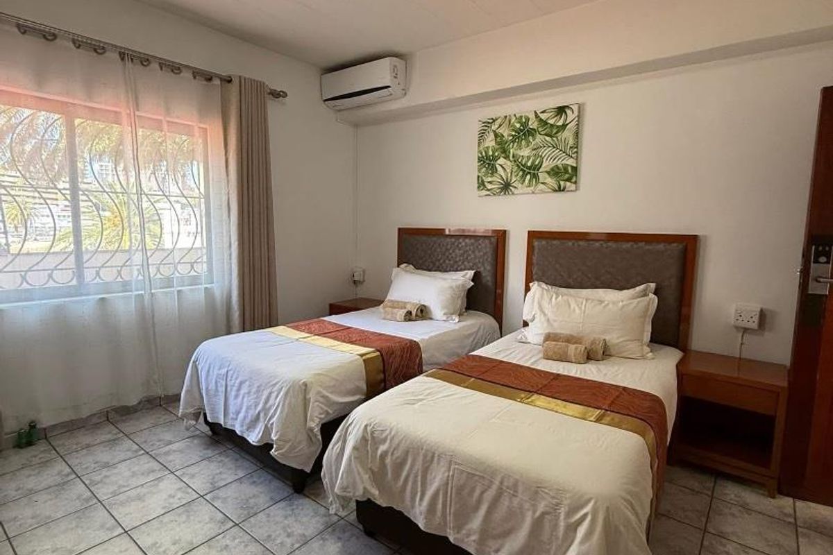 City Center - For Sale - N$ 24 000 000 - Photo 2