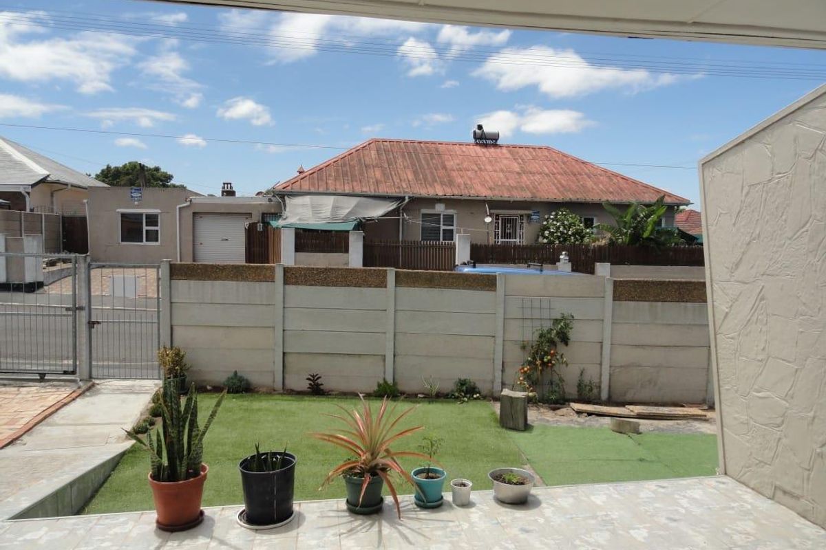 4 Bedroom house in Avondale Parow - Photo 5