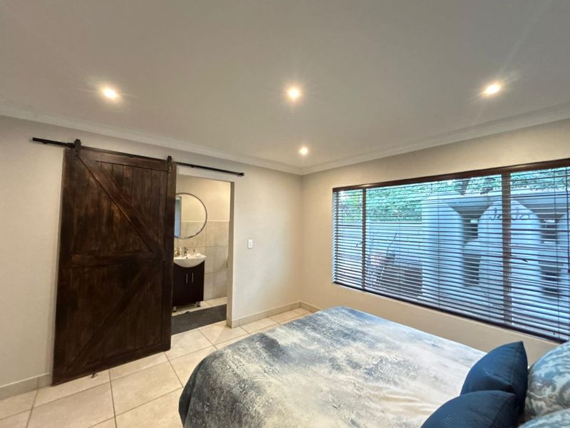 Modern 4 or 5 Bedroomed Home For Sale In Rynfield - Photo 9