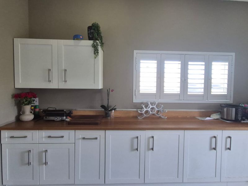 Luxury Coastal living in Num Num Estate, Hartenbos - Photo 10