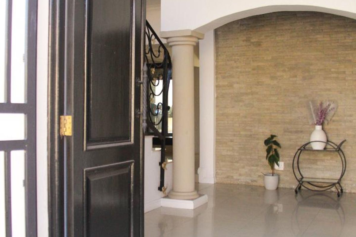 Modern Family Home for Sale in sought after Woodmead area - Photo 4