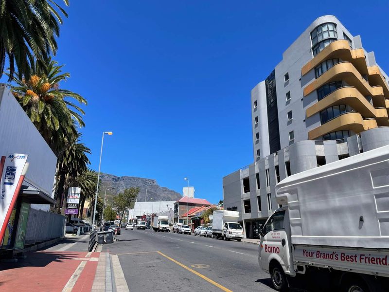 Stylish airbnb studio with huge terrace and harbour views - Photo 2