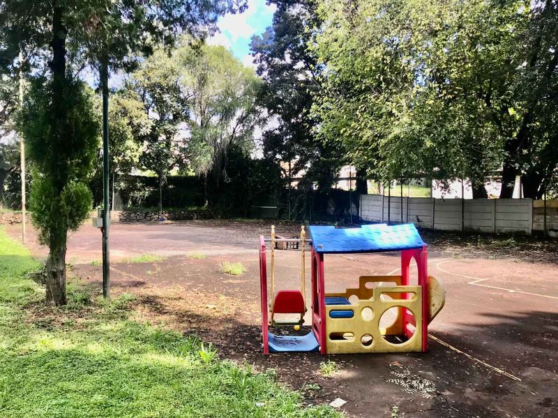 5 Bedroom Home in Ferndale - Photo 6