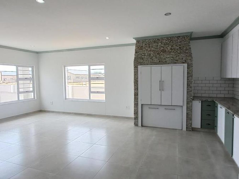 Dining area with indoor BBQ