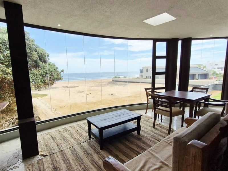 Fully furnished Guesthouse for sale with sea views and near amenities - Photo 6