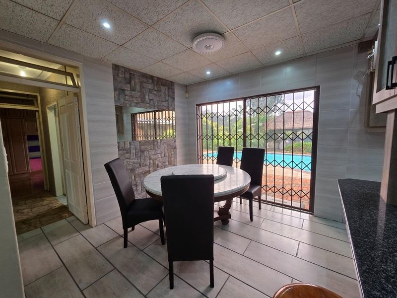 Your Dream Suburban Oasis Awaits in Escombe! - Photo 7