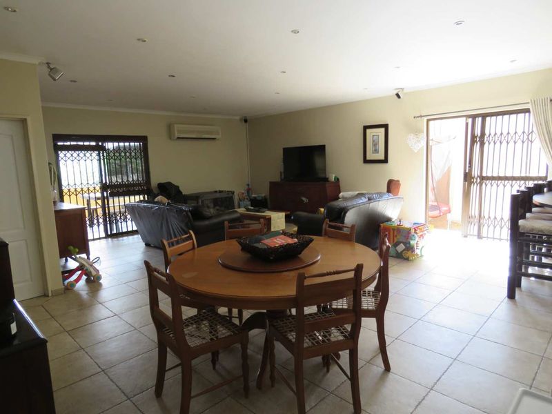 Elevate Your Lifestyle in This Stunning Three-Bedroom Home - Photo 7