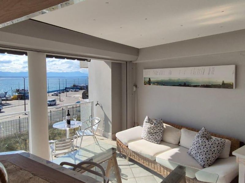 Luxury 3 Bedroom Seaview Appartment - Photo 4