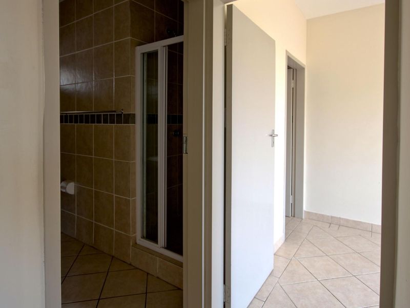 Loadshedding-Free Area | Modern 2 Bedroom Apartment - Photo 6