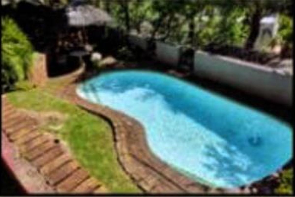 Townhouse for Sale - Photo 3