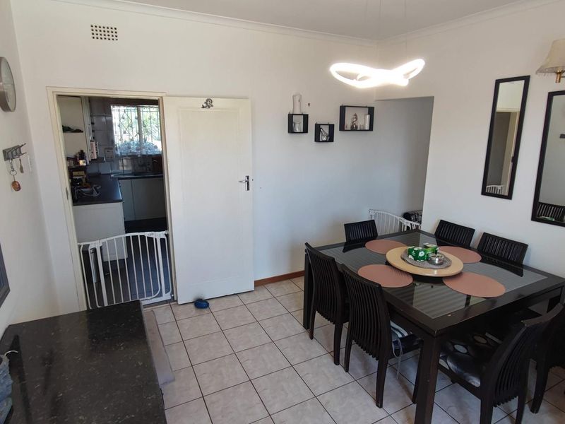 Best location in Brackenhurst! - Photo 8