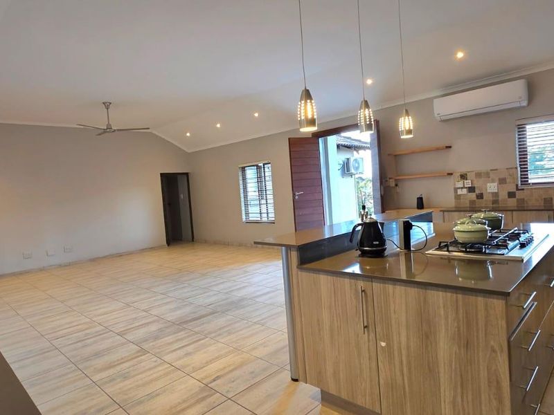 This is the one to buy Ntulo Wildlife Estate, value for your money. - Photo 7