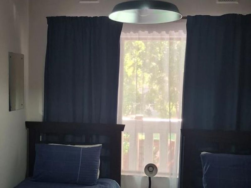 St Lucia Apartment in Family-Friendly Complex 🏖️ - Photo 5