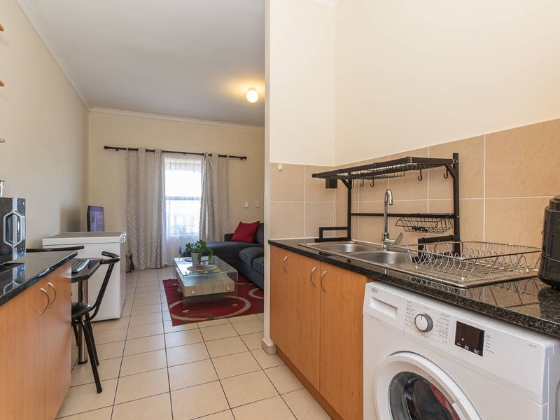 Lock up & Go living ! - Photo 9