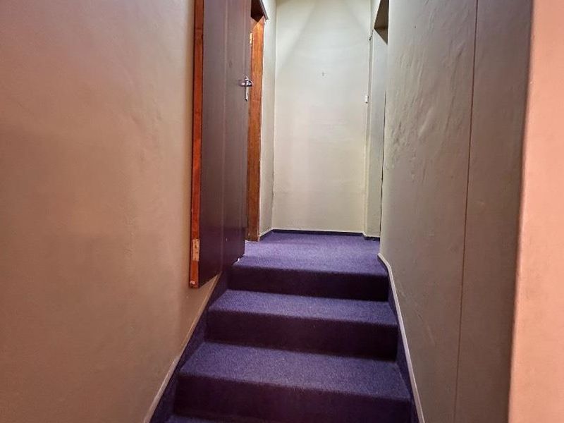 FOR SALE: SPACIOUS FAMILY HOME, TAMARISKIA, SWAKOPMUND - Photo 8