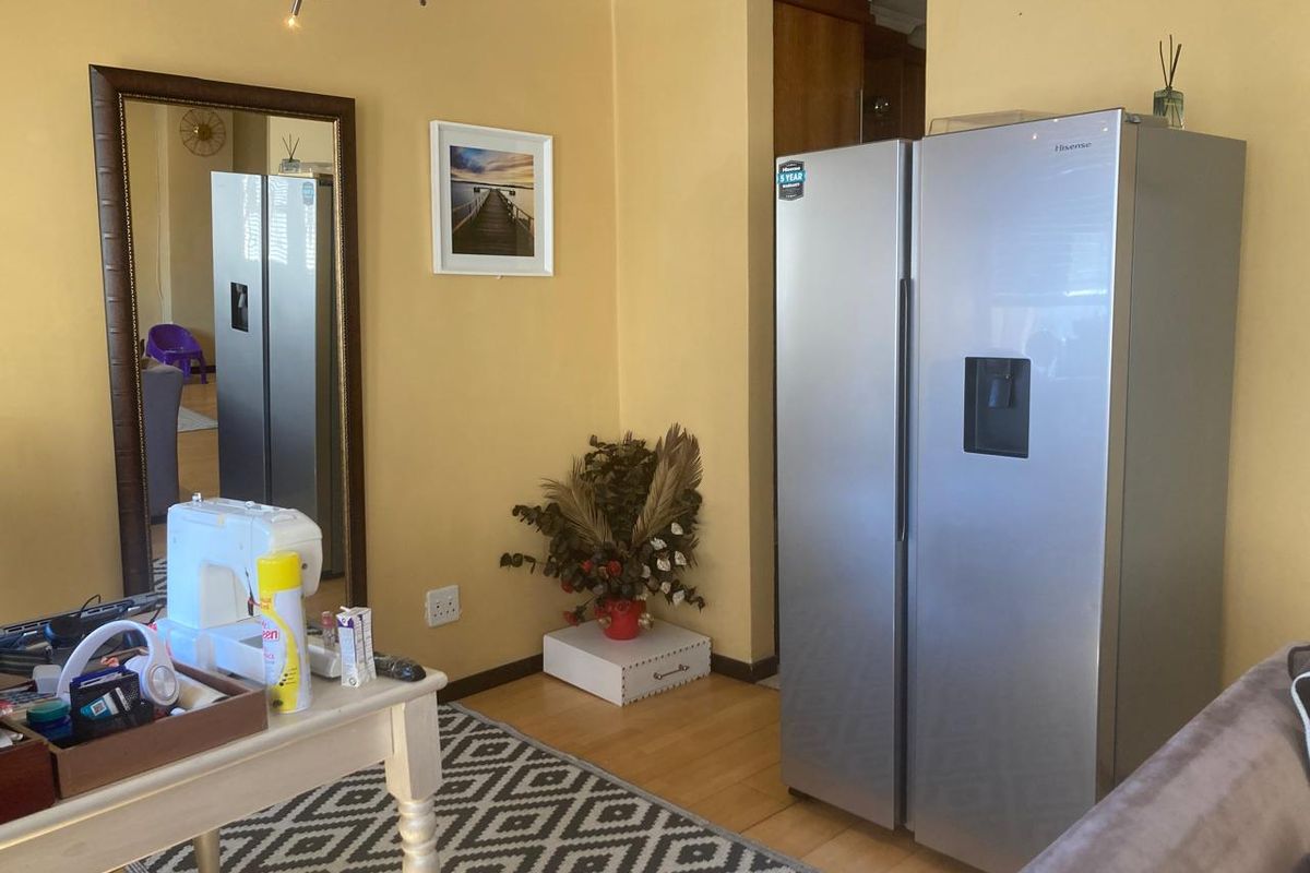 1 Bedroom Apartment / Flat for Sale in Johannesburg Central - Photo 5